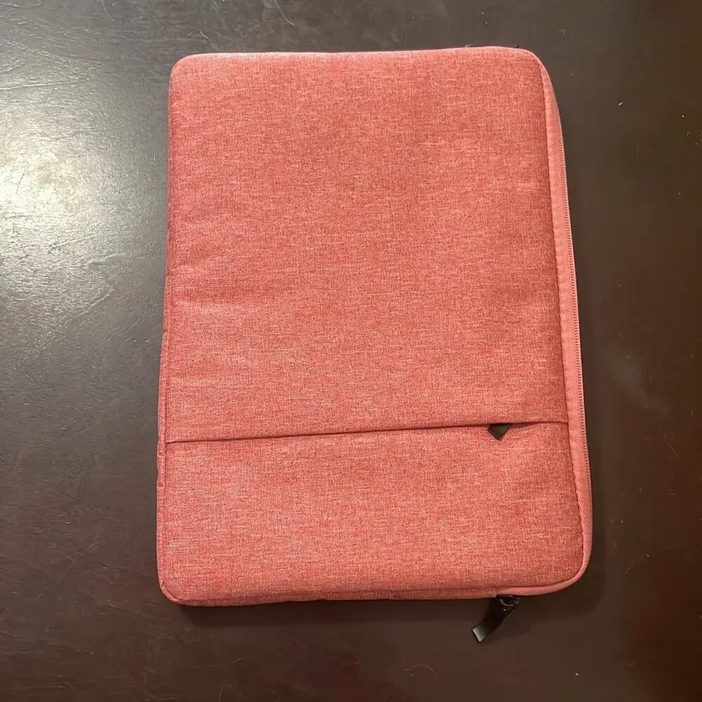 MacBook New Air 13” shell with red soft case